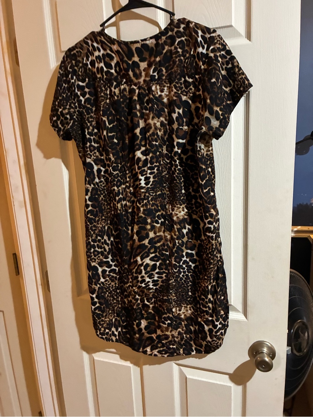 Leopard Print Short Sleeve Women's Top - Brown